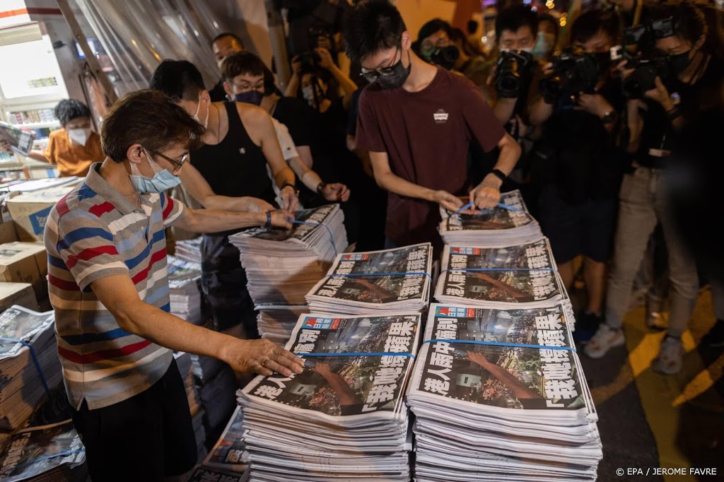 Stormloop op laatste editie prodemocratische krant Hongkong