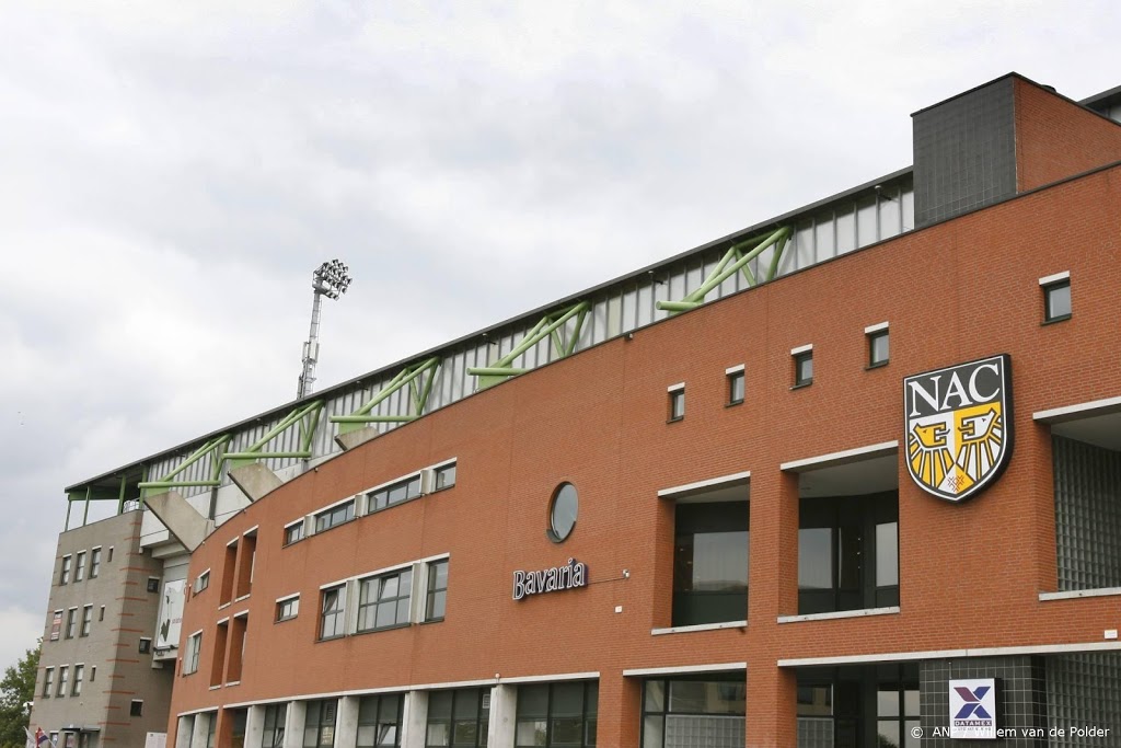 De Graaf voorlopig trainer NAC na vertrek Steijn