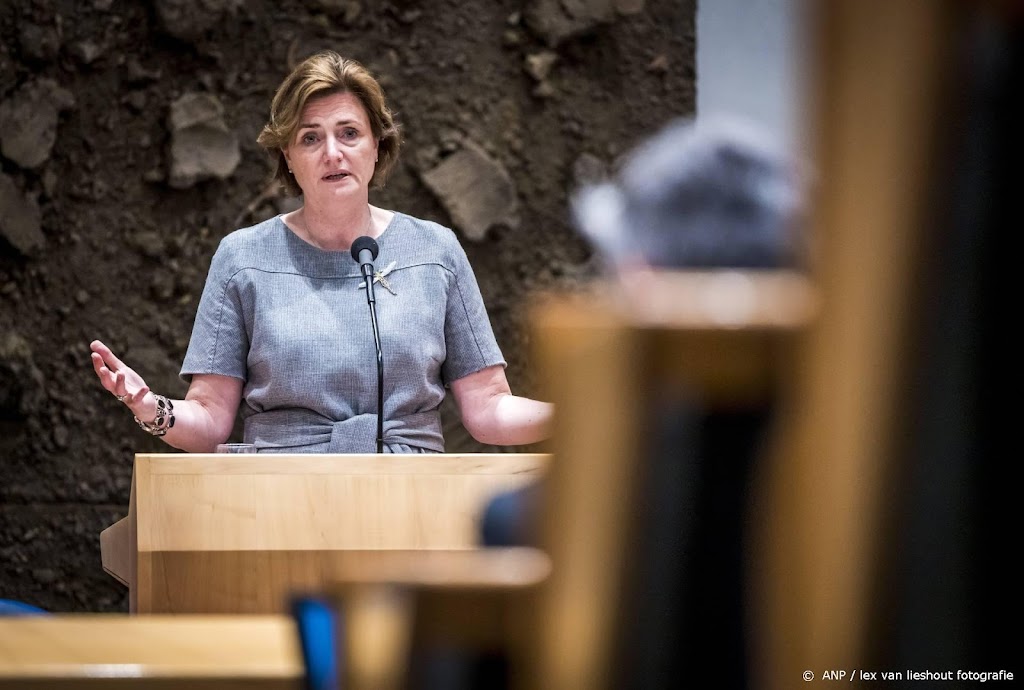 Kabinet bestrijdt personeelstekort, effect 'vertraagd merkbaar'