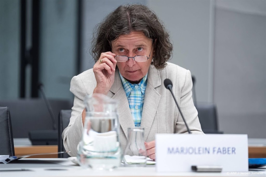 Oppositie niet overtuigd dat Faber afstand neemt van 'omvolking'