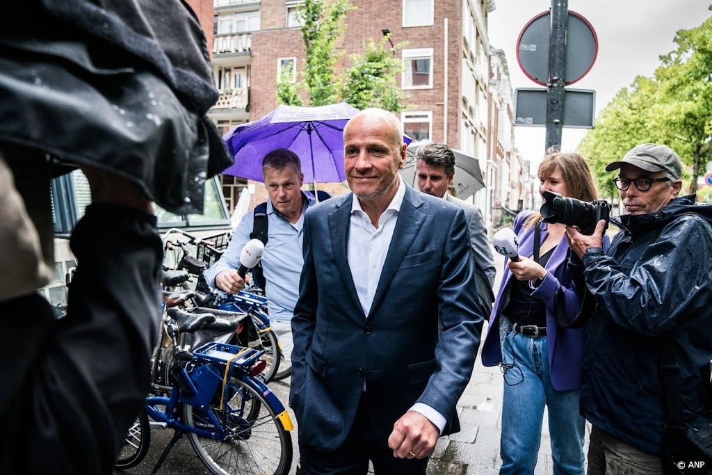 OM ziet veel bewijs voor omkoping oud-Jumbo-baas Van Eerd