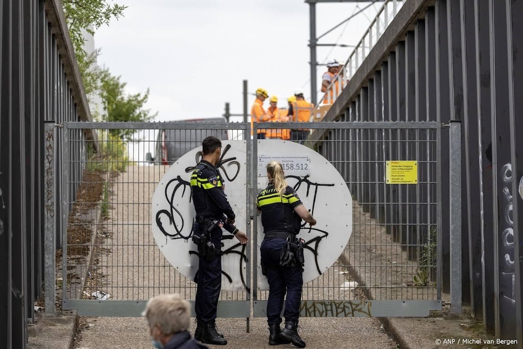 Brand spoor begon in vroege ochtend, politie houdt scenario's open