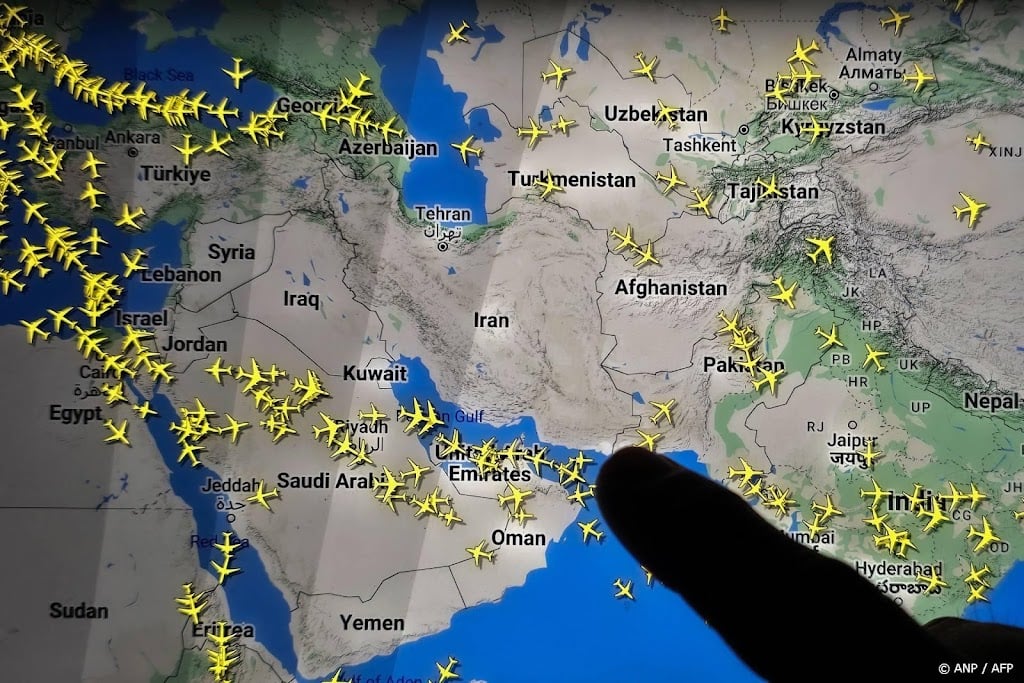 Iran heropent luchtruim na bestand met Israël