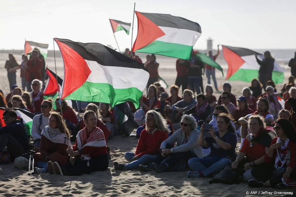 Protest Scheveningen tegen 'medeplichtigheid NAVO in oorlog Gaza'