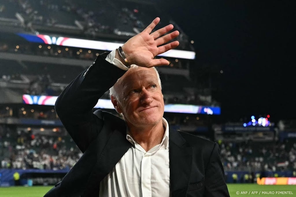 Franse internationals betuigen medeleven aan bondscoach Deschamps