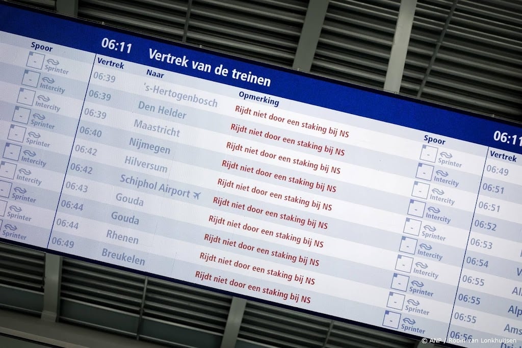Staking van start, tot 08.00 uur geen of minder openbaar vervoer
