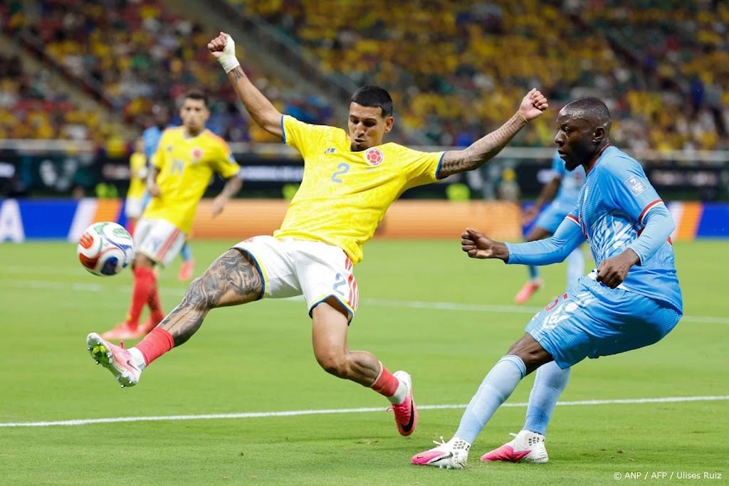 Colombia slaat laat toe tegen Congo en bereikt volgende ronde WK