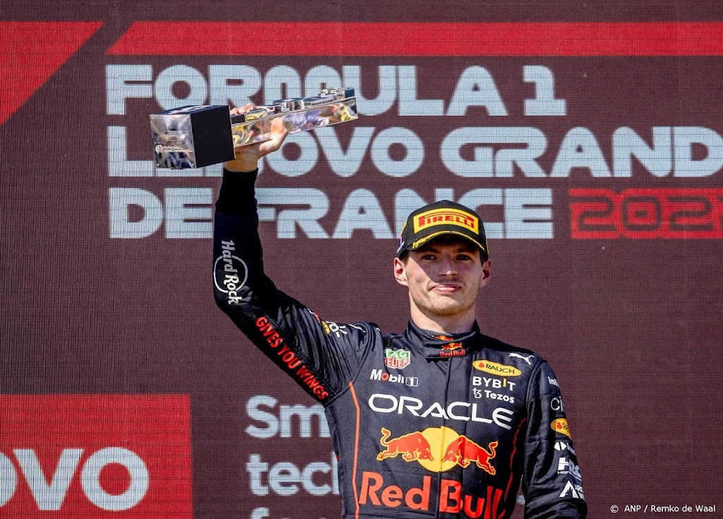 Verstappen leeft mee met Leclerc, maar geniet van zege en punten