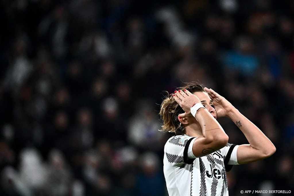 Italiaanse voetbalsters beginnen WK met zege op Argentinië
