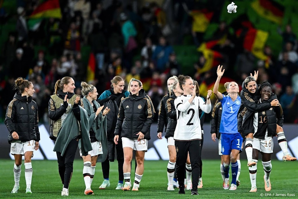Duitse voetbalsters beginnen WK met ruime overwinning op Marokko