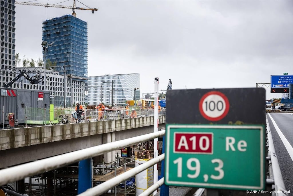 Verkeer rond Amsterdam staat voor derde dag op rij vast