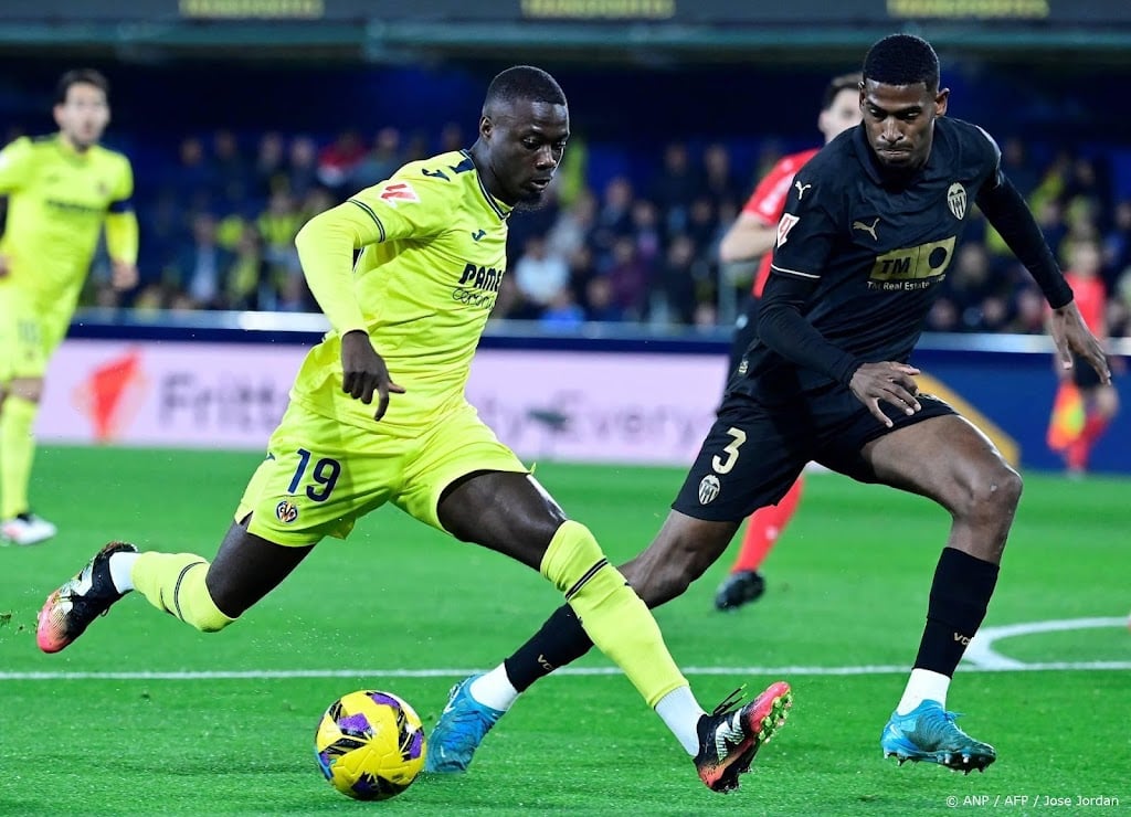 Spaanse verdediger Mosquera vijfde zomerse versterking Arsenal