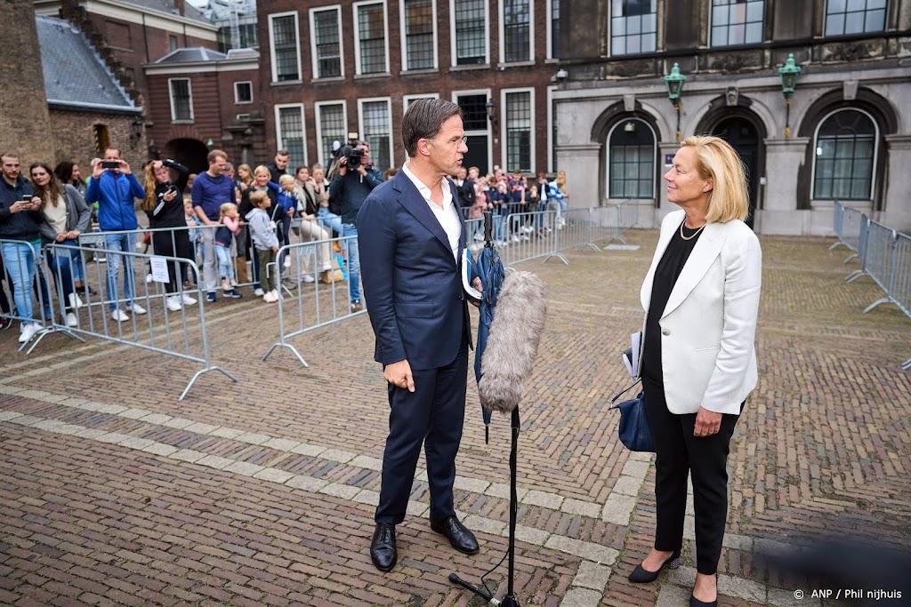 Informateur Hamer opnieuw om tafel met D66, VVD en CDA