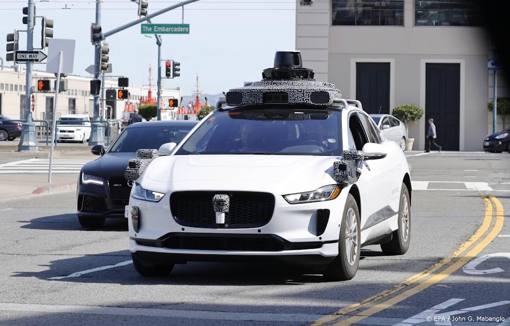 Zelfrijdende taxi's Google-zuster Waymo rijden in San Francisco