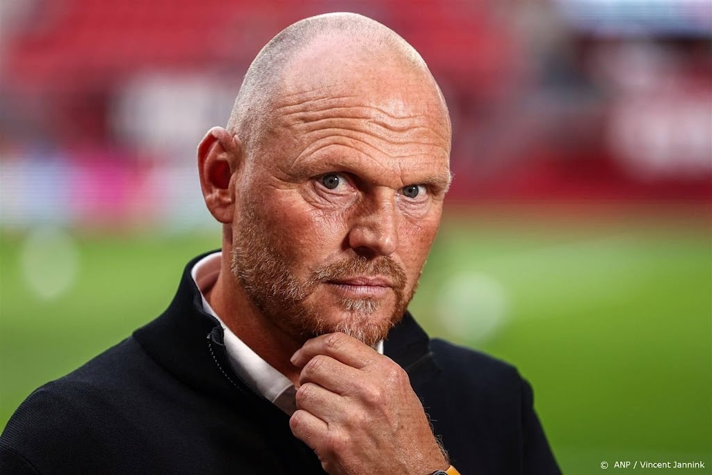 FC Twente begint met herstelde Regeer aan uitduel met Fenerbahçe 