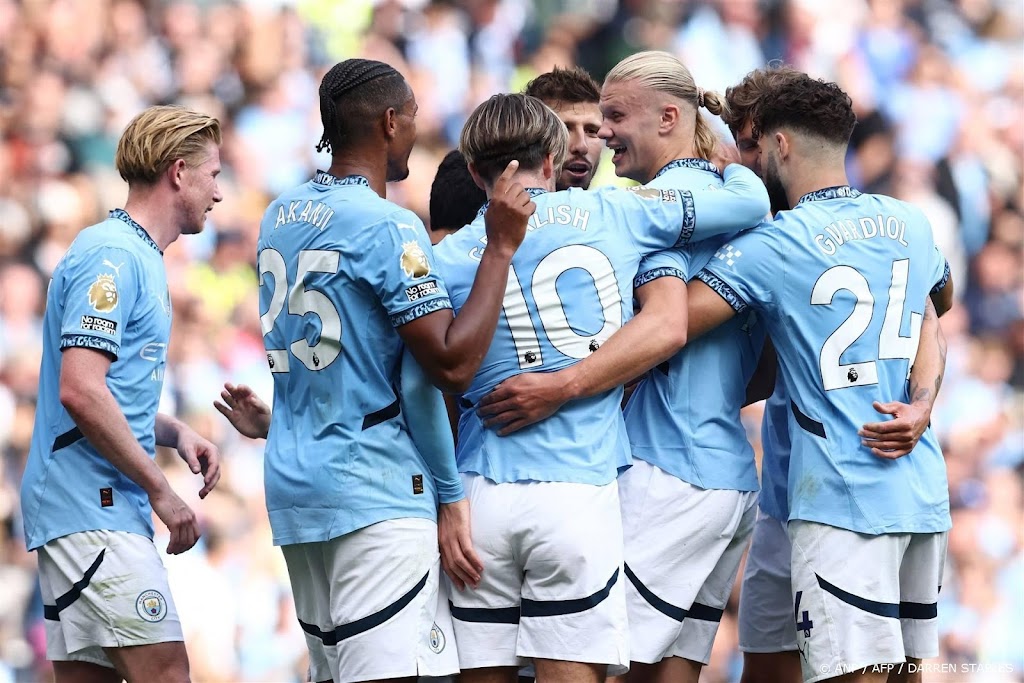 Haaland helpt Manchester City met hattrick aan ruime zege