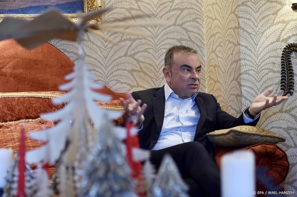 Gevallen automagnaat Ghosn wil van Renault-aandelen af 