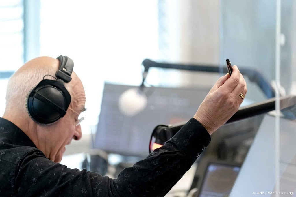 Frits Spits stopt na 52 jaar als radiomaker