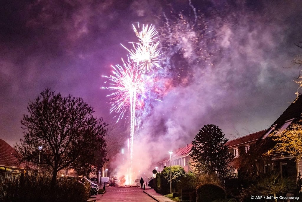 Geen vuurwerk in Gooi en Vechtstreek, Achterhoek, West-Friesland
