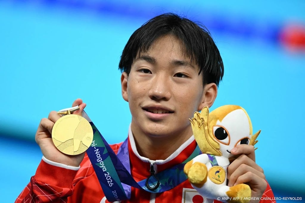 Zwemmer Ohashi (17) verbreekt wereldrecord 200 meter schoolslag