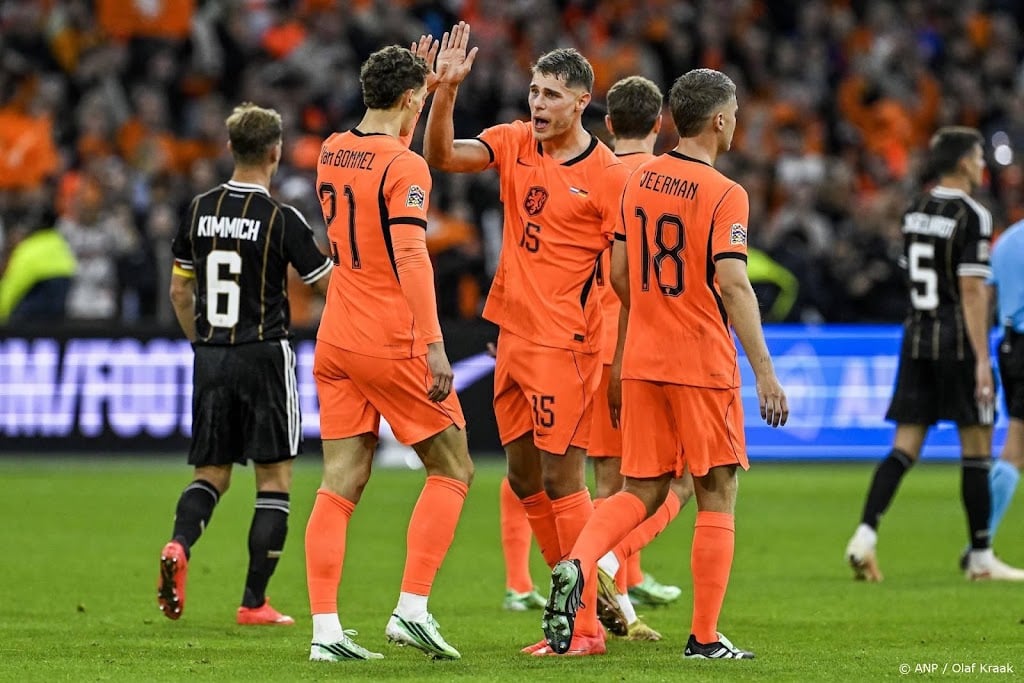 Oranje begint tijdperk onder bondscoach Xavi met laat gelijkspel
