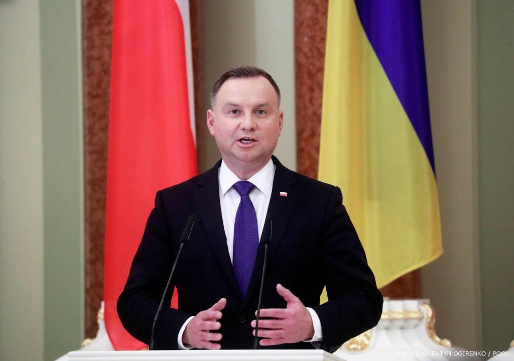 Poolse president Duda besmet met coronavirus