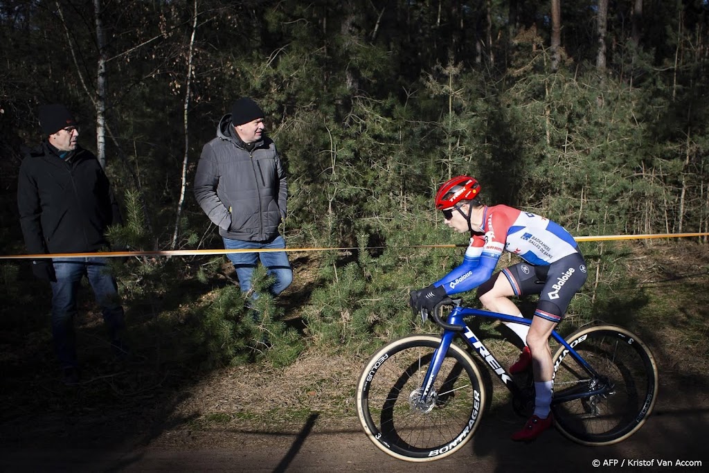 Veldrijder Van der Haar wint voor zevende keer Nacht van Woerden