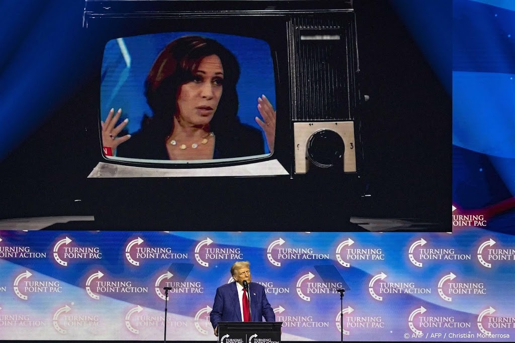 Harris noemt Trump "losgeslagen" na vermeende Hitler-uitlatingen