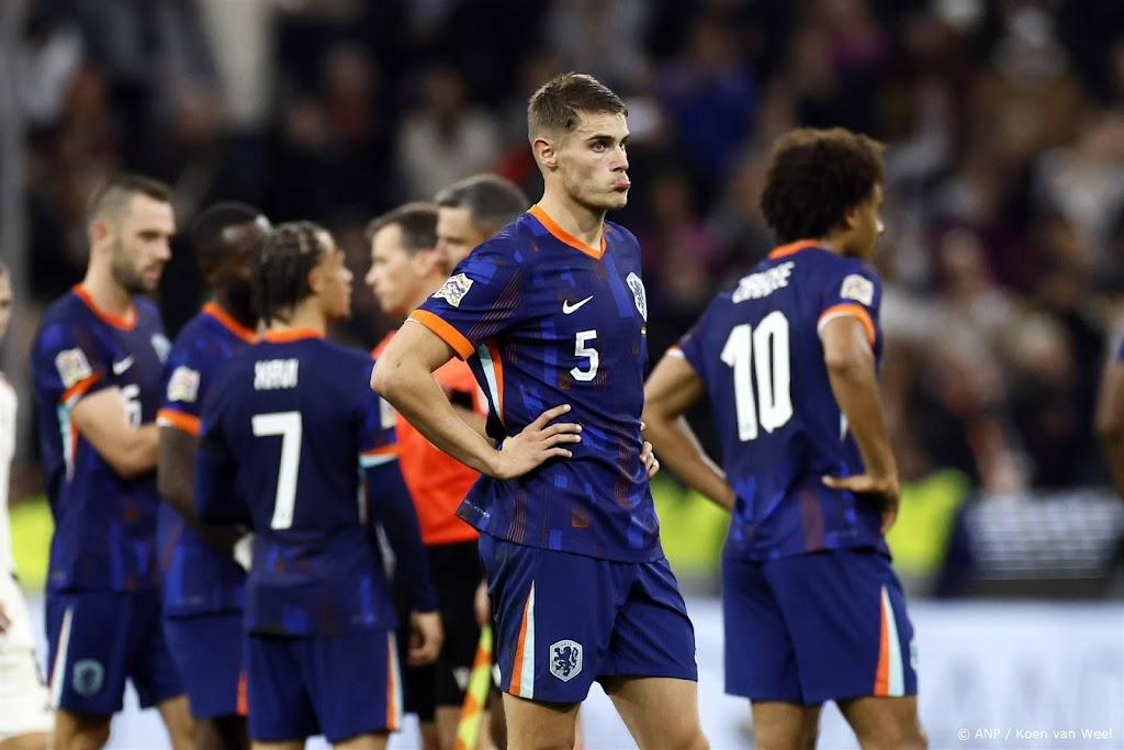 Oranje zakt plek op wereldranglijst en is nu achtste