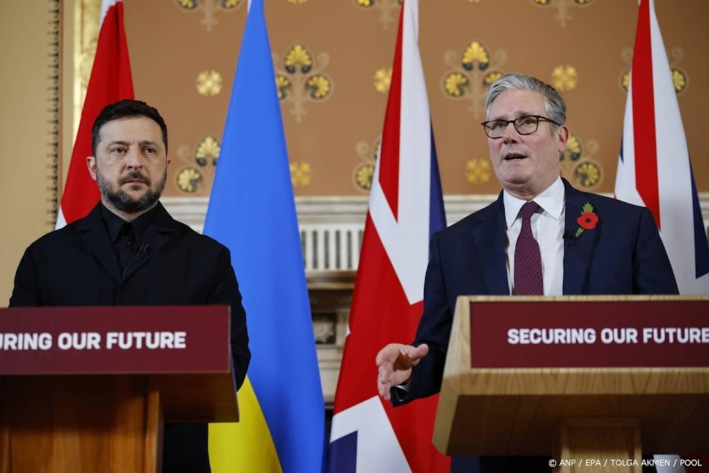 Starmer wil Oekraïne snel steunen met bevroren Russische tegoeden