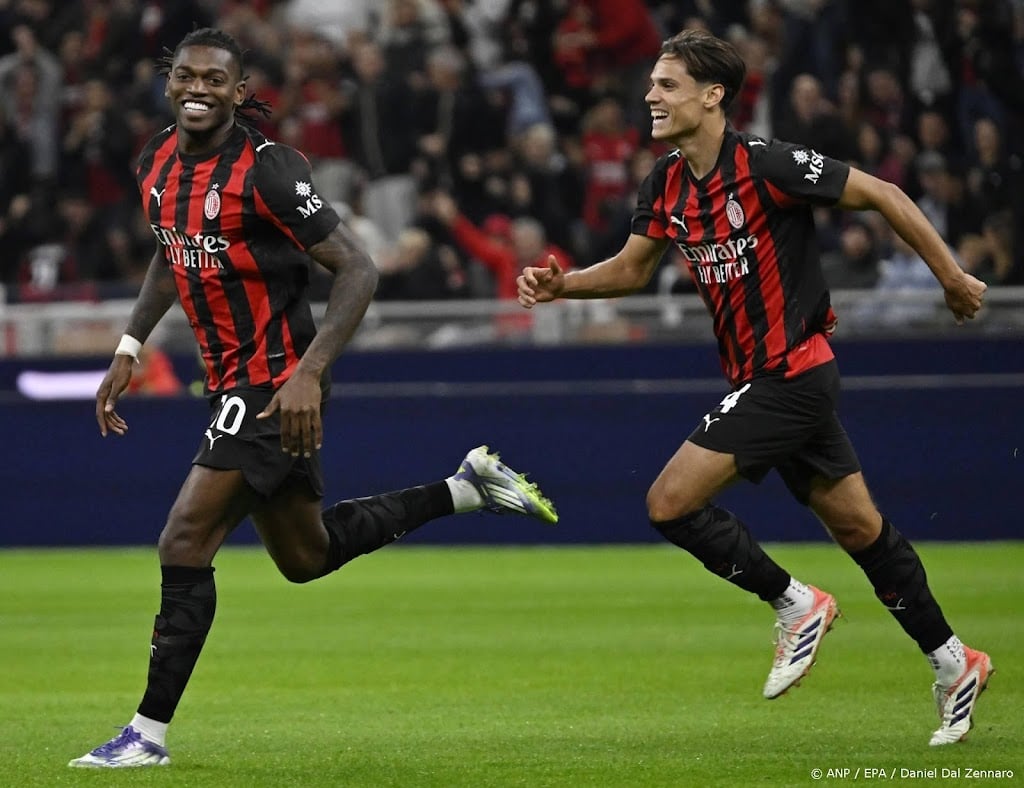 Koploper AC Milan ontsnapt aan nederlaag tegen hekkensluiter Pisa