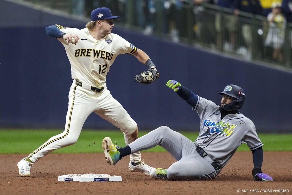 Honkballers Milwaukee Brewers winnen eerste duel World Series