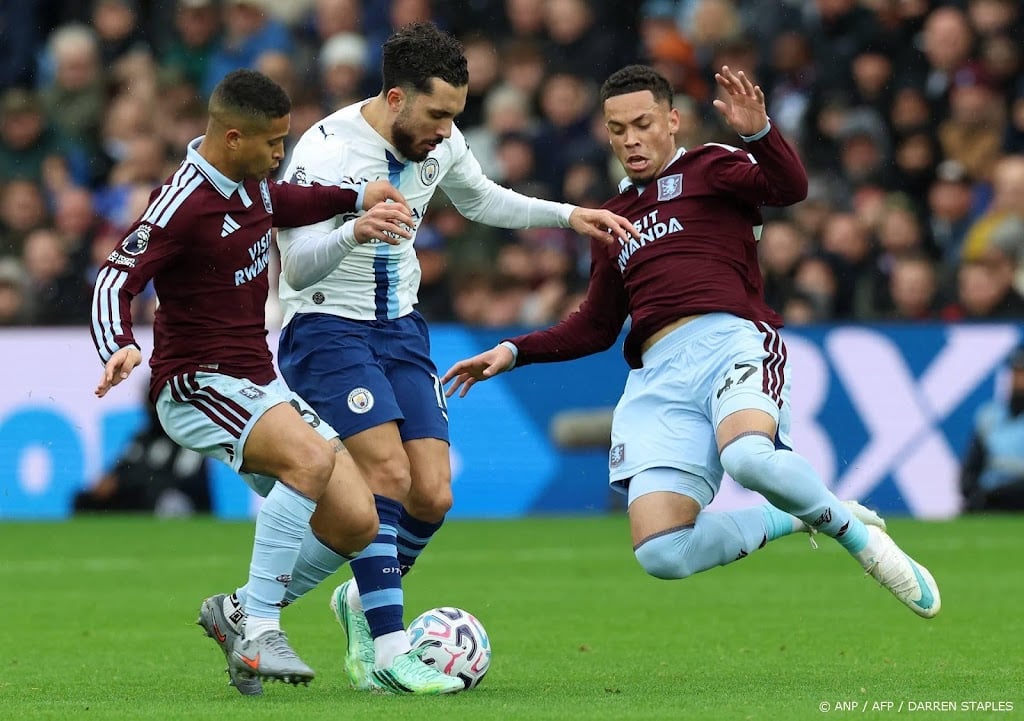 Manchester City lijdt bij Aston Villa eerste competitienederlaag