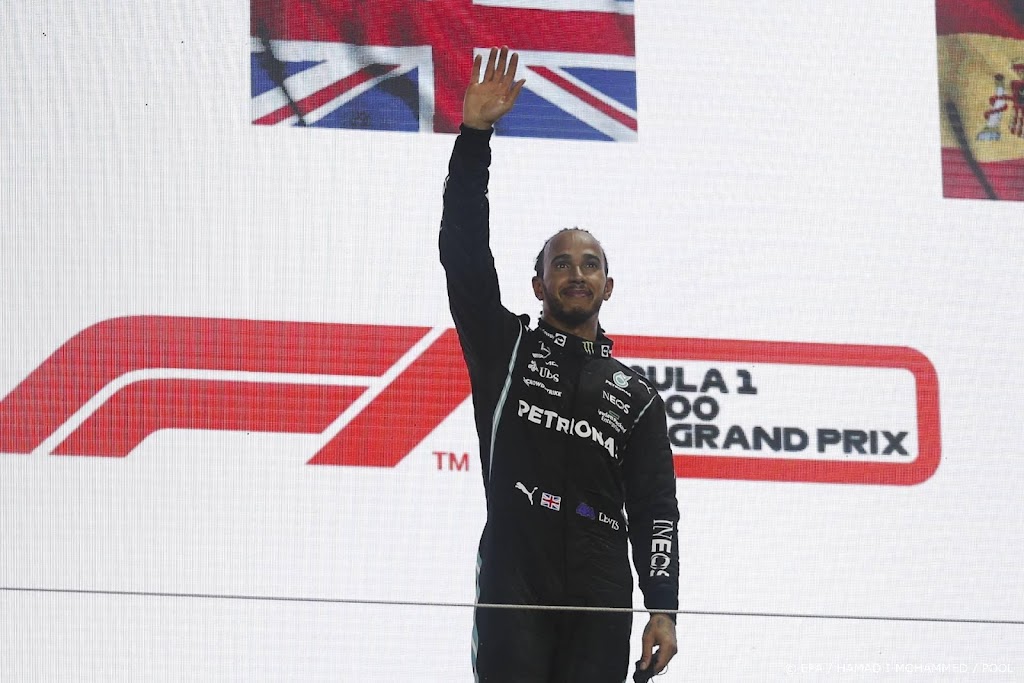 Hamilton: koste wat kost crash met Verstappen vermijden