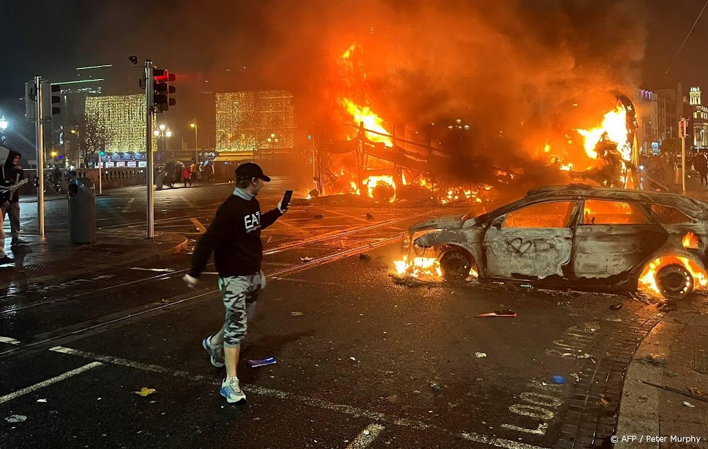 Rust teruggekeerd in Dublin na rellen rond mesaanval 