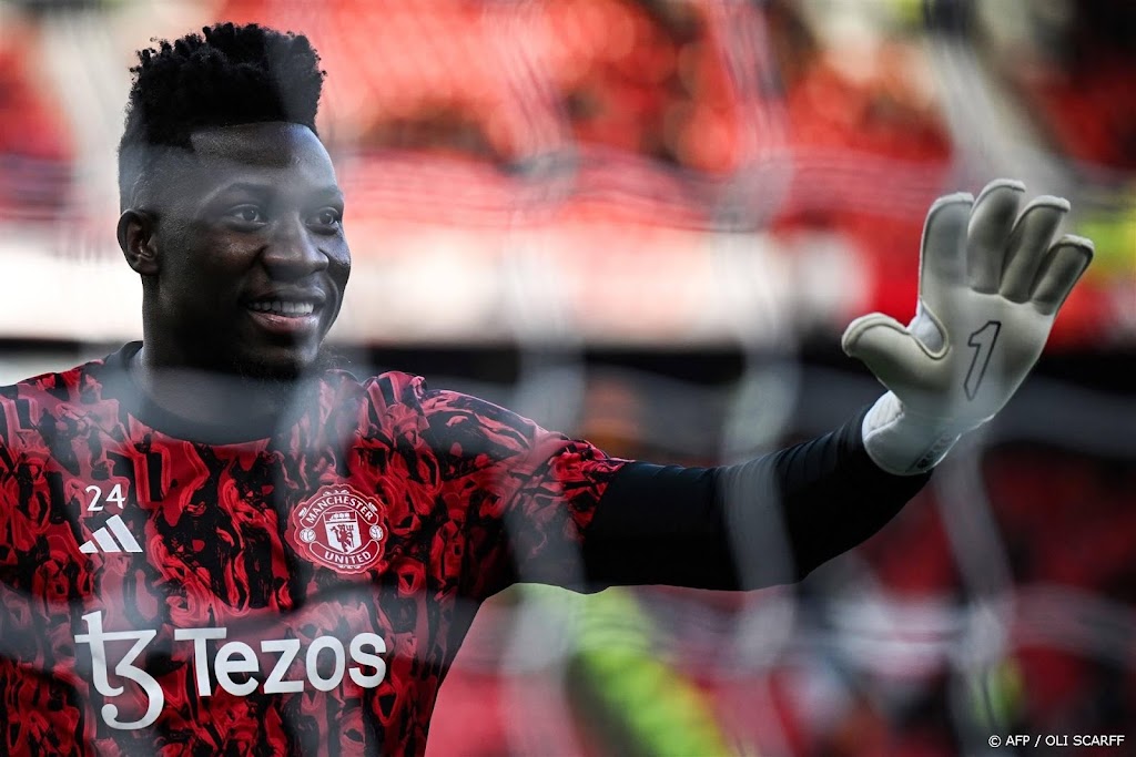 Geschorste Ten Hag kan tegen Everton beschikken over doelman Onana