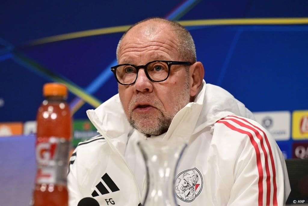 Ajax gaat tegen Benfica op zoek naar vertrouwen en punten