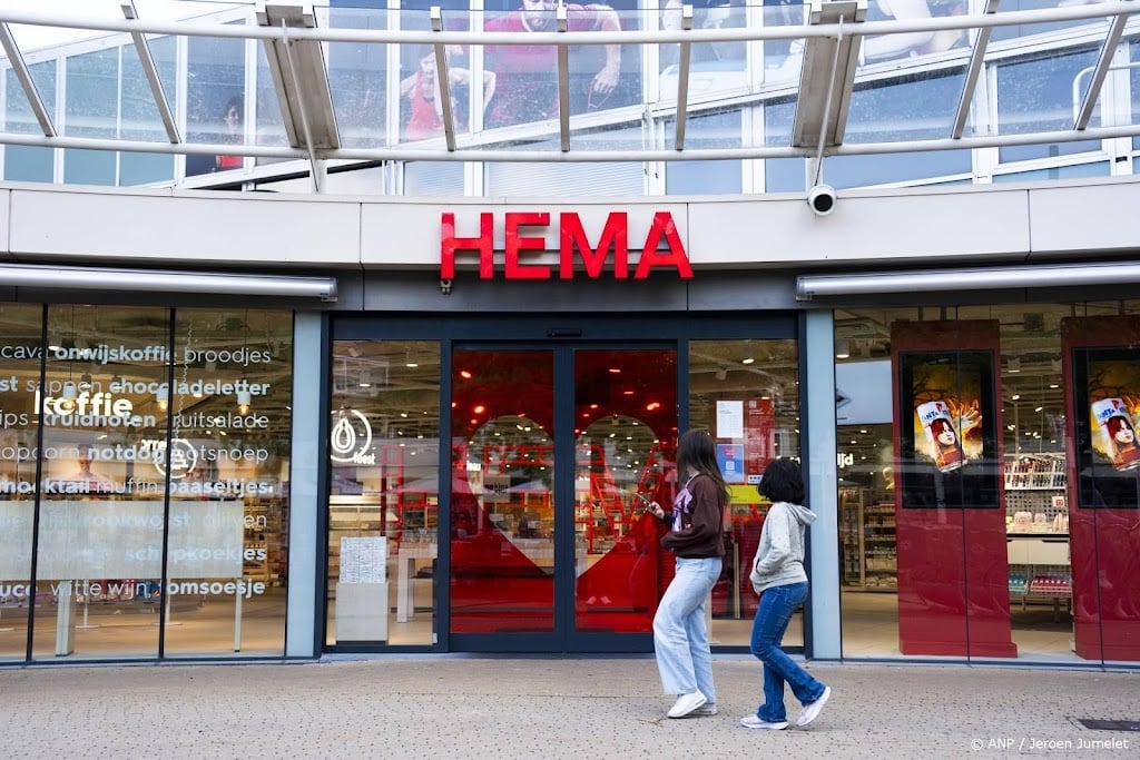 HEMA waarschuwt mensen met allergieën voor roomboter kaasstengels
