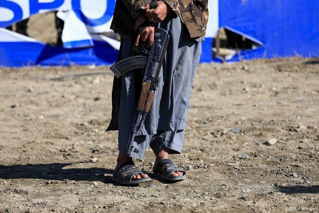 Taliban bevelen ngo's vrouwelijke werknemers thuis te laten
