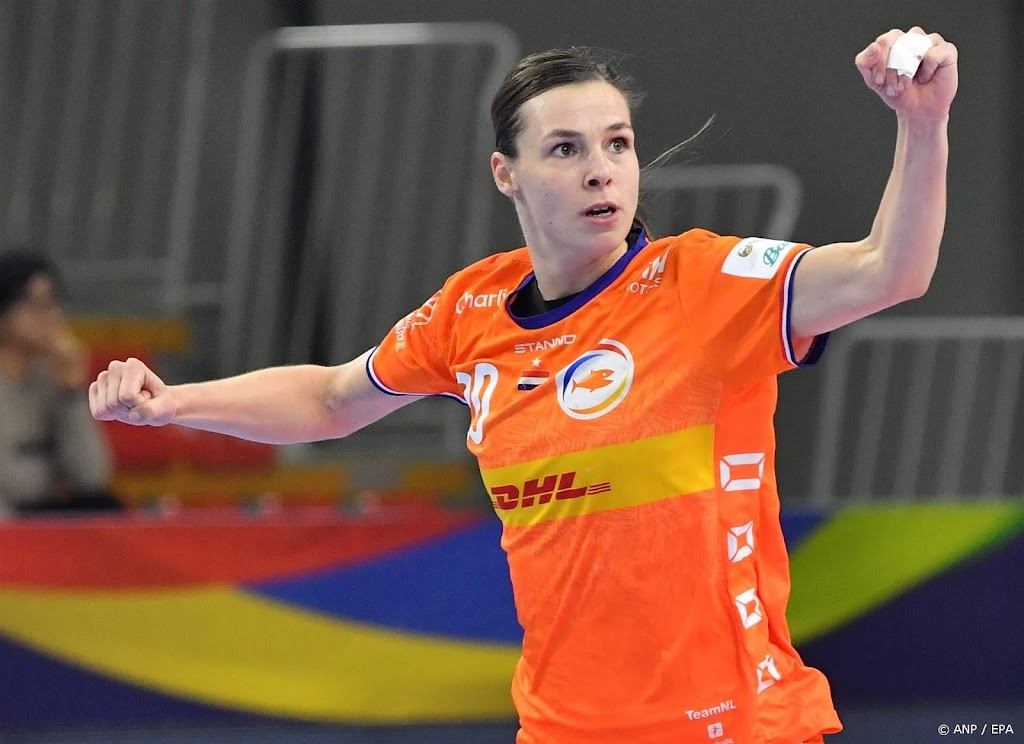 Handbalster Smits vervolgt loopbaan in Roemenië 