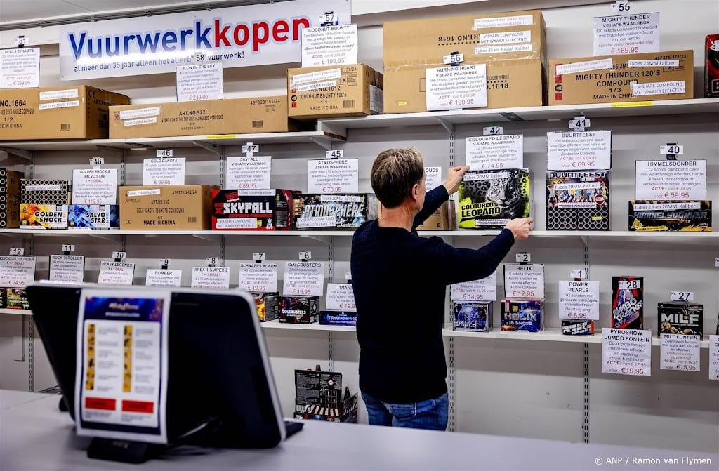 Nederlanders bestellen in aanloop naar kerst meer vuurwerk