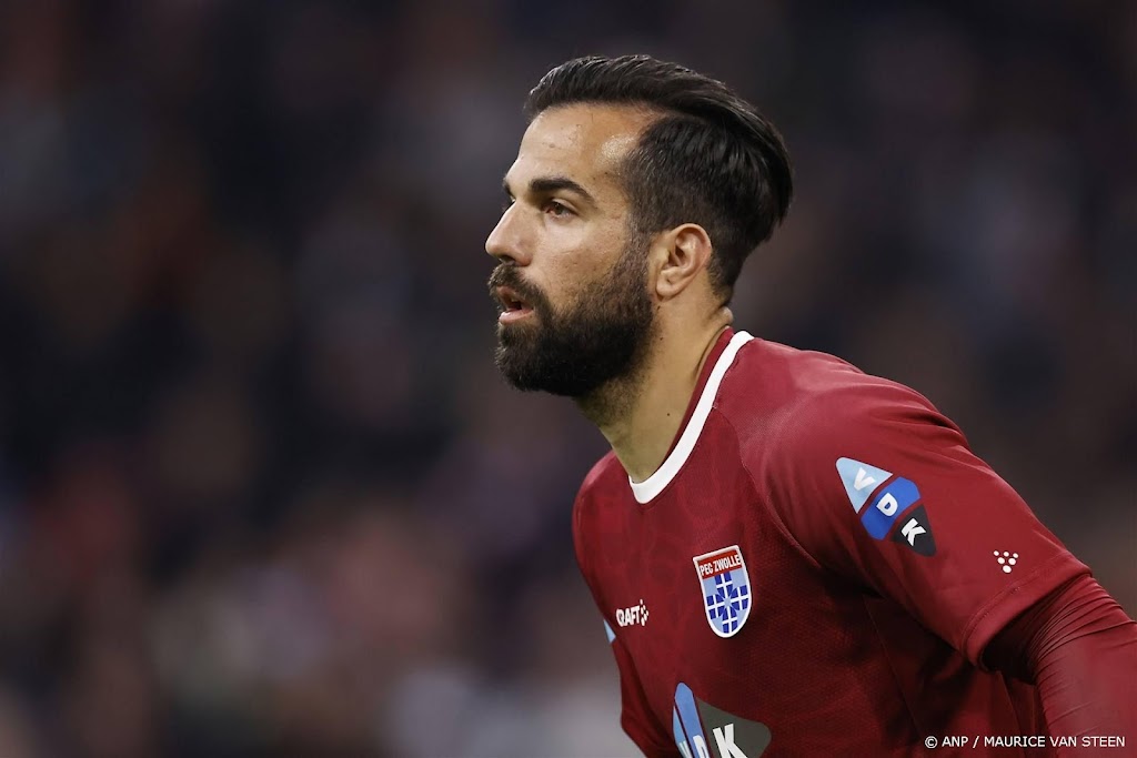 NAC Breda legt ervaren keeper Lamprou vast 