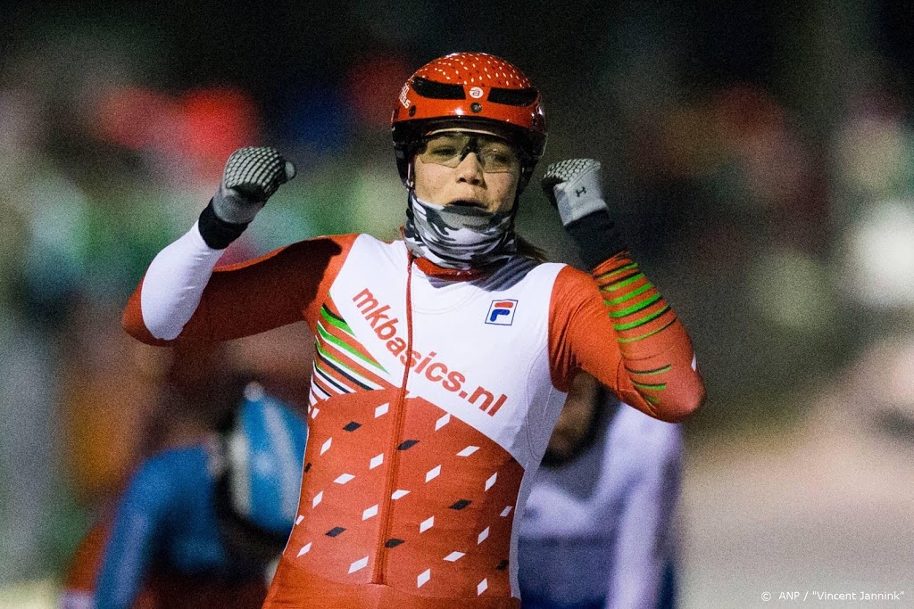 Kamminga op eigen kracht naar schaatstitel op Weissensee