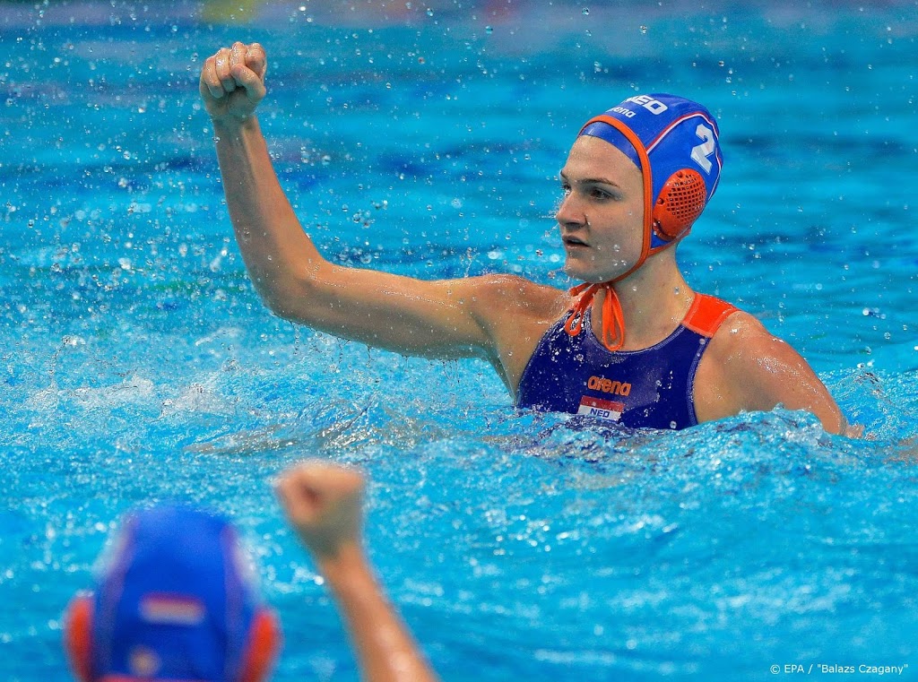 Waterpolosters verliezen strijd om brons op EK