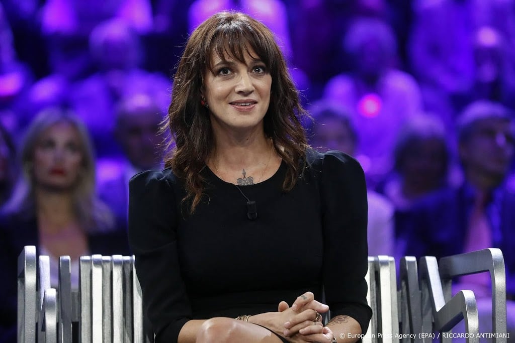 Asia Argento beschuldigt regisseur Rob Cohen van misbruik