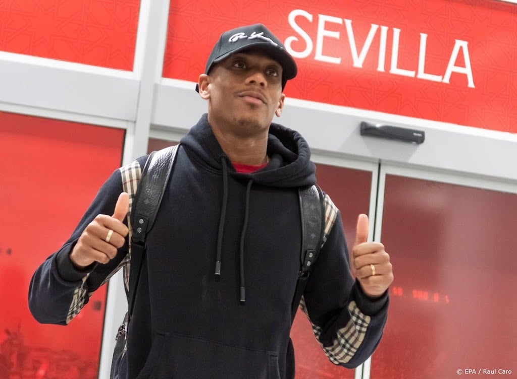Sevilla versterkt zich met huurling Martial 