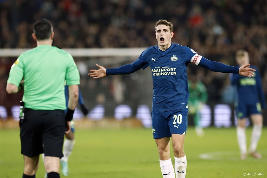 KNVB neemt mogelijk strafschopmoment PSV mee in evaluatie