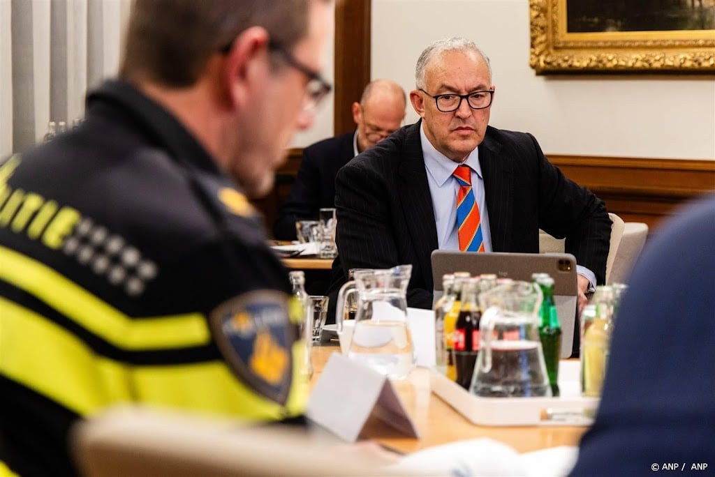 Idee Aboutaleb over mediastilte geweld onverstandig, vindt NVJ