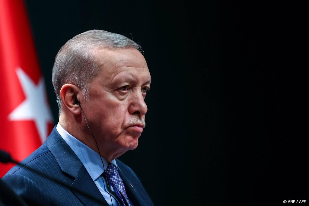 Erdogan zet handtekening onder toetreding Zweden tot NAVO