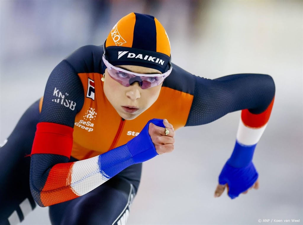 Schaatsster Beune pakt in Calgary wereldbekerzege op 5000 meter